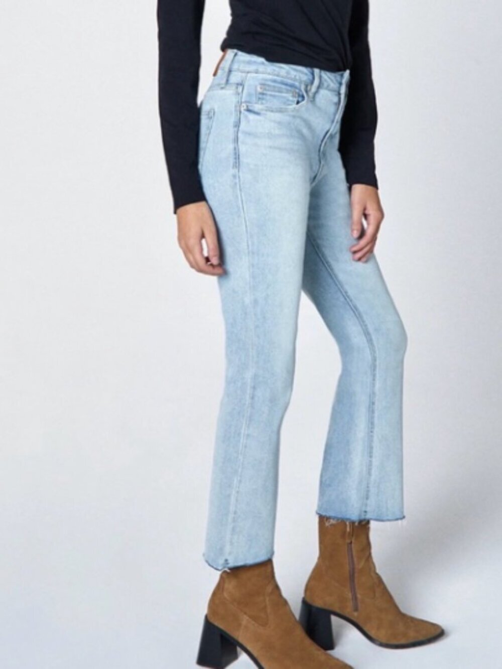 Unpublished Marlow High-Rise Cropped Denim Flare Jeans Wash Size 32 x 26 NWT NEW